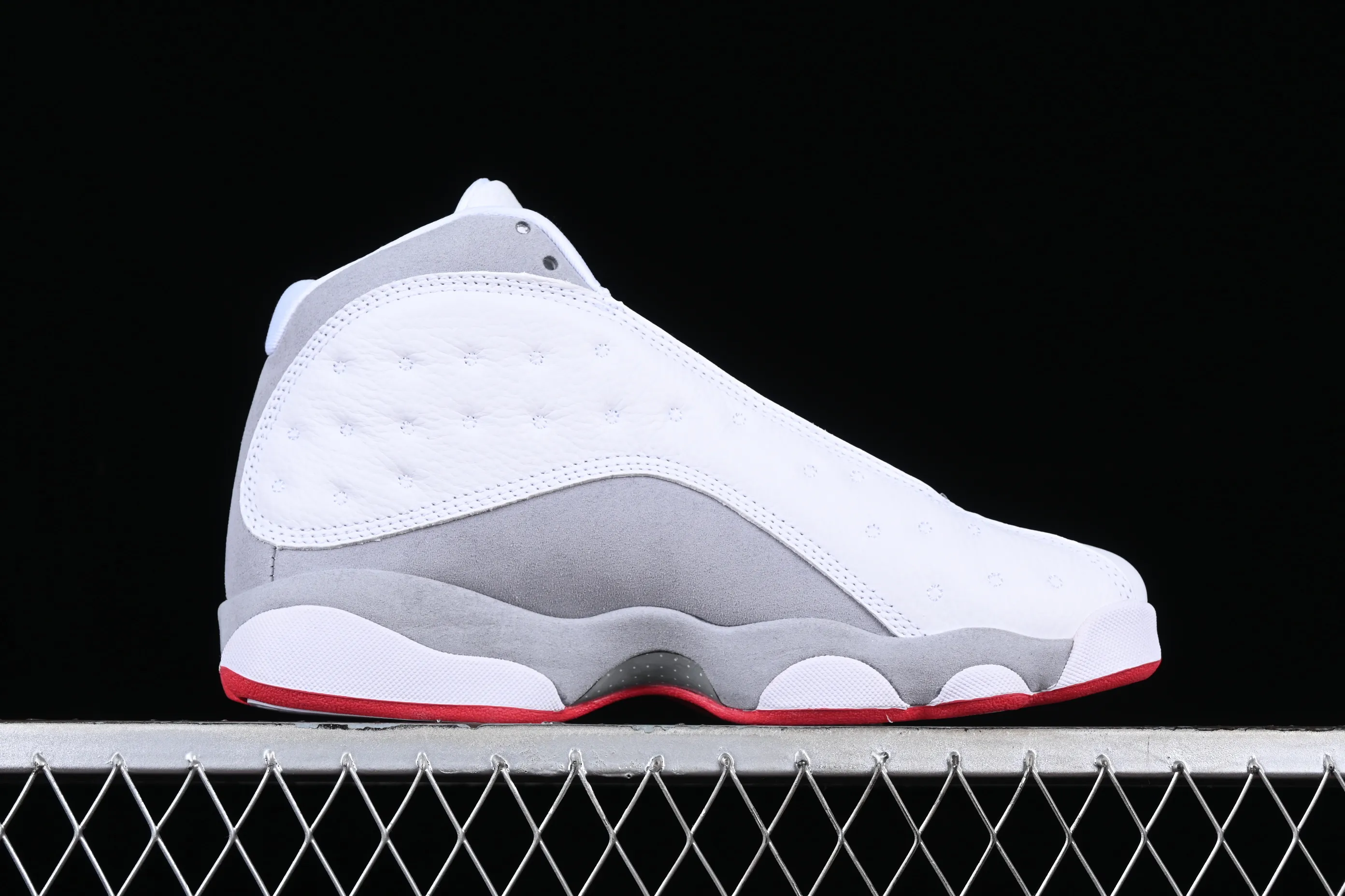 All categories Air Jordan Jordan series basketball shoes Air Jordan 13 pure original Air Jordan 13 Retro "Wolf Grey" AJ13 Joe 13 wolf gray first layer real carbon real cat eye 414571-160